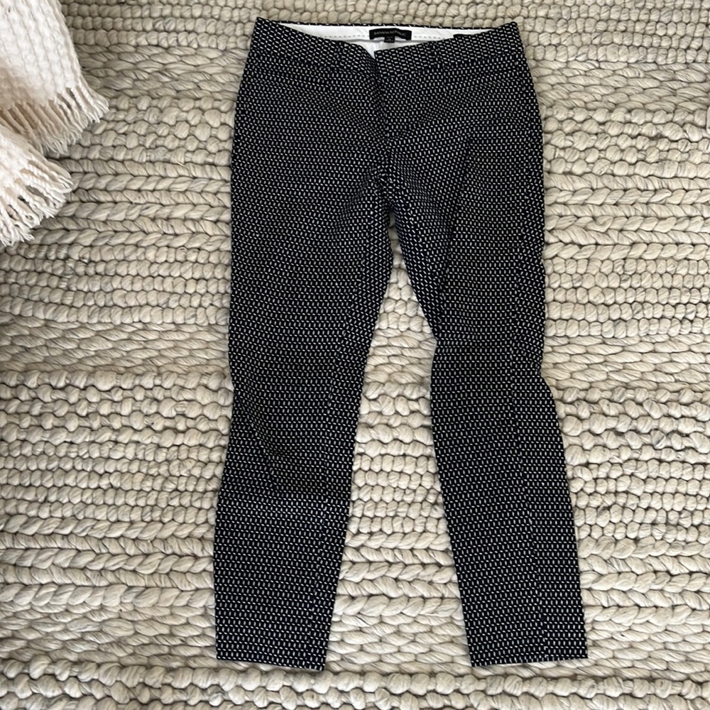 Banana Republic 2 Petite Black Womens Work Pant with White Cross stitch
